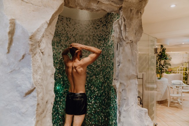 Nebeldampfgrotte im Saunabereich