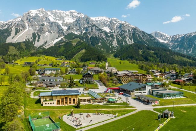 Dachstein Event Zentrum und Dachstein Bad